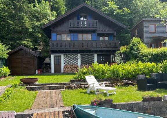 Henndorf am Wallersee Casa | Haus am See