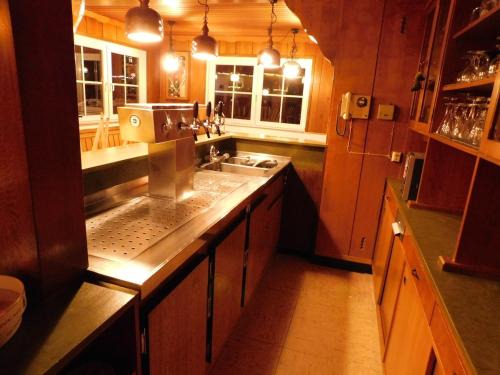 Langewiese Casa | Haus Astenblick in Winterberg Ferienwohnungen mit Gastraum Wanderveranstaltungen und Familienfeiern