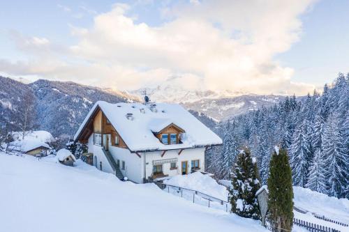 San Martino in Badia Apartamento | Haus Belodei - Apt B