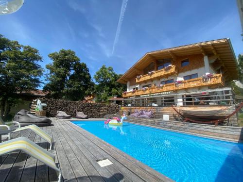 Schildlehen Apartamento | Haus Bernhard