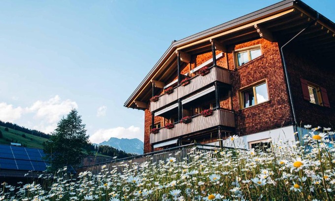 Lech am Arlberg Apartamento | Haus Braunarl