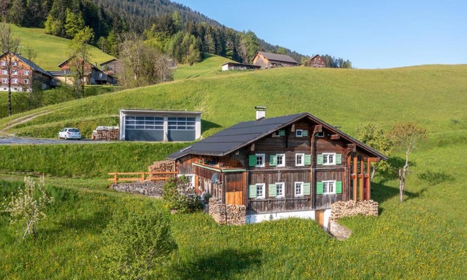 Raggal Apartamento | Haus Holzwurm