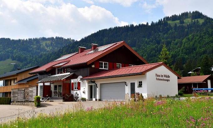 Balderschwang Apartamento | Haus im Wäldle