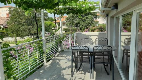 Liznjan Apartamento | Haus Mirela