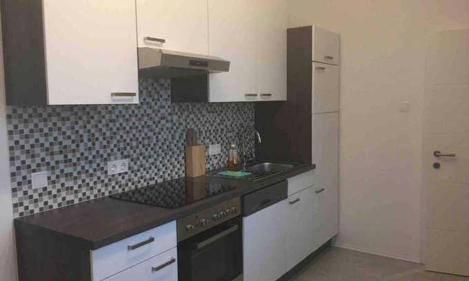 Amstetten Casa | HAUS mit 3 Schlafzimmer und Garten