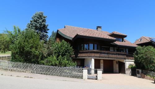 Hoechenschwand Apartamento | Haus Panoramablick - Fewo Alpensicht, 4 Schlafzimmer, Höchenschwand
