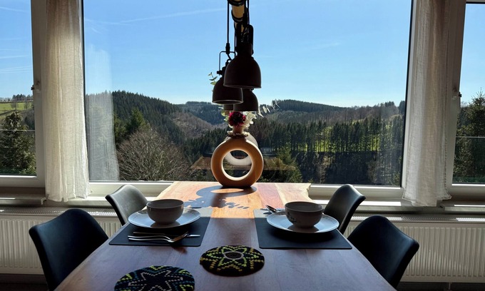 Monschau Apartamento | Haus Panoramablick-FeWo 1 / stylish apartment with breathtaking views