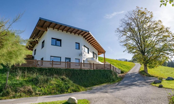 Hopfgarten Markt Apartamento | Haus SaRo