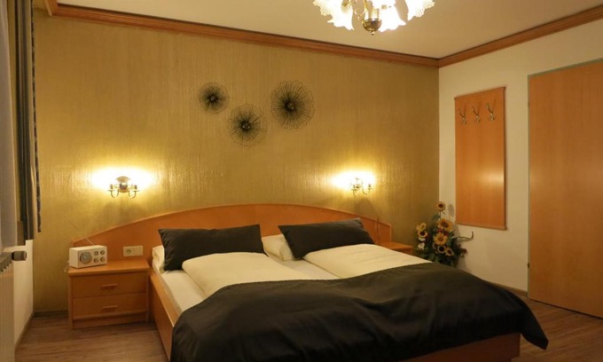 Radstadt Apartamento | Haus Wiesenrain