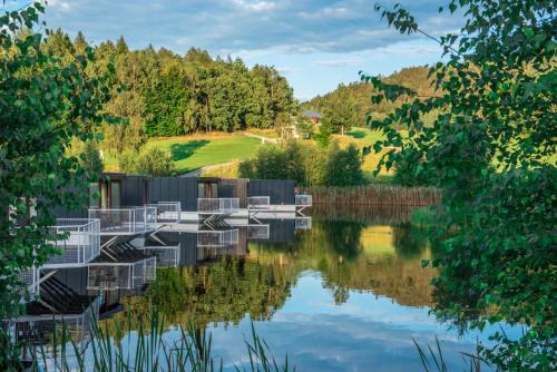Mnisek Complejo | Hausboaty Ypsilon Golf Liberec
