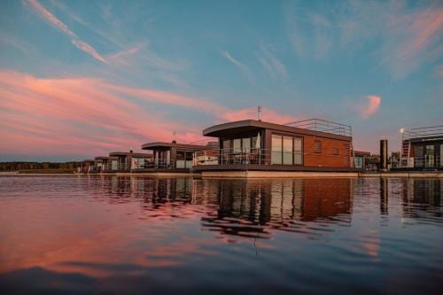 Klitten Alquiler De Eote | Hausboot Grasshopper