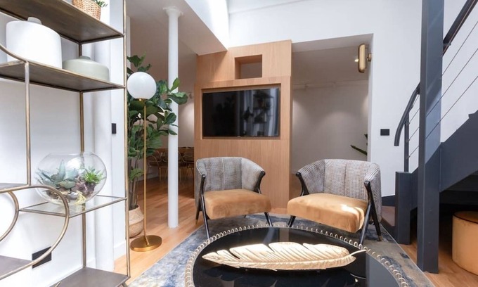 Porte-Saint-Martin Apartamento | My Véranda-Apartamento-Apartamento-Baño con ducha
