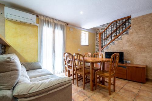 El Perello Casa | Hauzify I Casa Sant Gregori