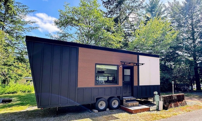 Hiouchi Casa | Have a blast in the Redwoods, then relax in tiny home comfort!
