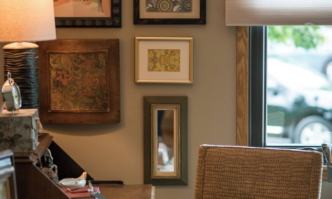 Albert Lea Casa | Haven & Hearth Comfort, Character, & Curation - Cul-de-Sac - Fireplaces + Patio