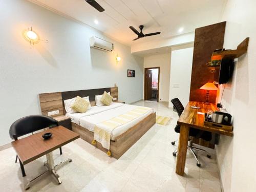 Sector 31 Hotel | Haven Hotel & Corporate Suites, Sector 31, Gurgaon