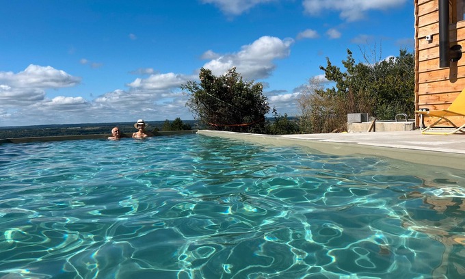 Montagoudin Casa | Refugio de Paz en el Corazón de Entre-Deux-Mers: Encantadora Casa con Piscina, Sauna y Naturaleza