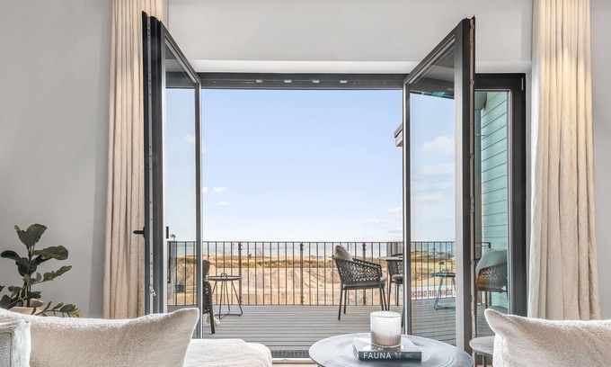 List Apartamento | Haven Suite - Sea View, Ethanol Fireplace, Penthouse, Infrared Shower