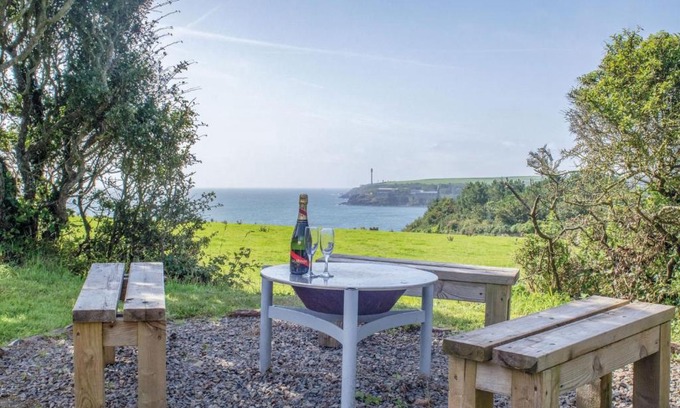 St Ishmaels Apartamento | Haven View - 1 Bedroom Shepherds Hut - St Ishmaels