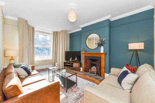 Nottingham Casa | Haydn House Luxurious Retreat - 4 bedroom, 10 guest max, Perfect home away from home