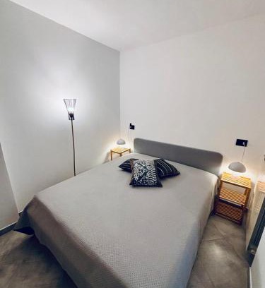 Chivasso Apartamento | Hd Guesthouse Oasi urbana con parcheggio privato gratuito, fronte stazione