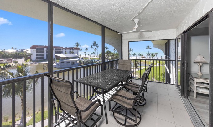 Sanibel Condominio | Headline