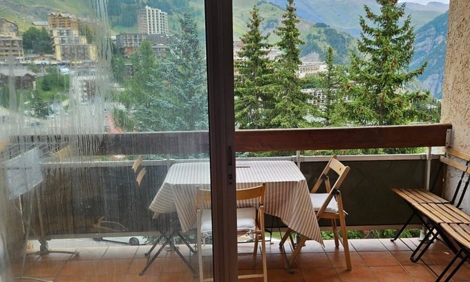 Orcieres-Merlette Apartamento | Heart of resort, large 5-person studio at foot of slopes with panoramic view,