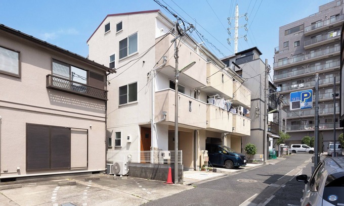 Kamiuma Apartamento | Heart of Sangenjaya, Tokyo | 2 Stops to Shibuya