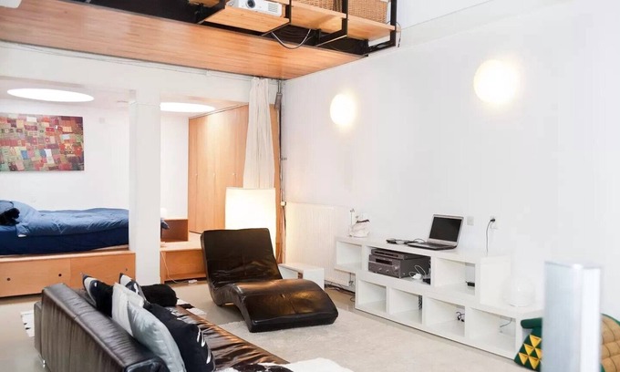 Binnenstad Apartamento | Heart of the City: Oasis of Calm