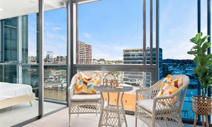 Fortitude Valley Apartamento | Heart of the Valley Chic High Level 2BR Apartment