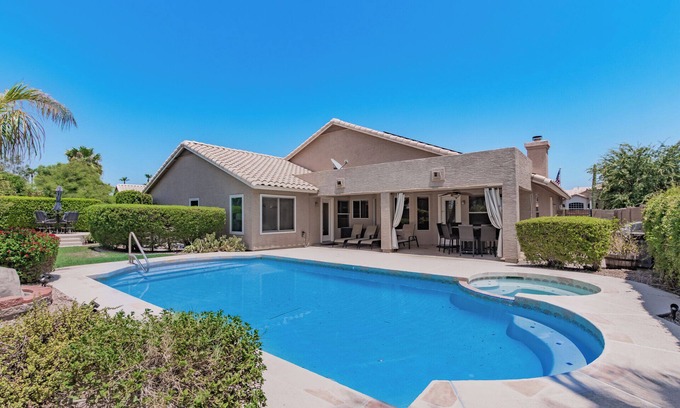 Arrowhead Ranch Casa | Heated Pool and Spa Spacious 4-bedroom home in Glendale, AZ