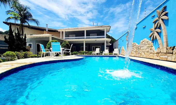 Praia dos Sonhos Casa | Heated Pool, High Standard, 5 Suites, Gourmet Balcony