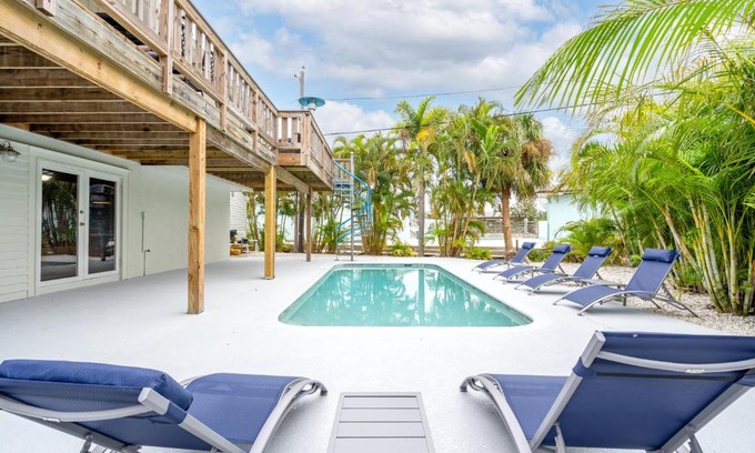 Memphis Casa | Heated Pool/Near Ana Maria Beach/King/4BD.3Bath