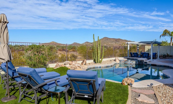 Tramonto Casa | Heated Pool/Spa, Mountain/Sunset Views, Amenities Galore....