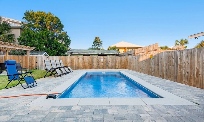 Kiska Beach Casa | Heated Private Pool~Across From Beach~FencedYard~Emerald Flamingo