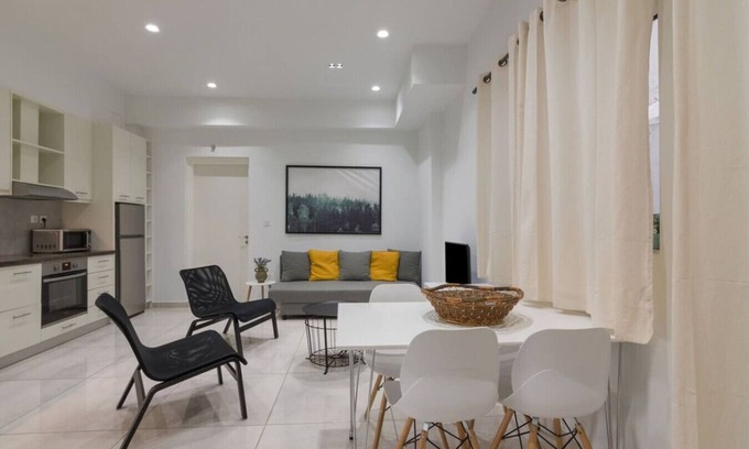 Kinosargous Apartamento | Heaven apartment in the heart of Athens