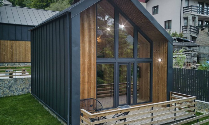 Sinaia Cabina | Heaven is under our feet, as well as over our heads.