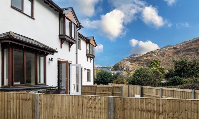 Beddgelert Cabaña | HEBOG, pet friendly, character holiday cottage in Beddgelert