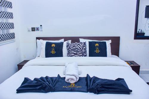 Ajumako Hotel | Heiligtum Des Herrn Hotel