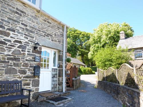 Trewen Casa | Hele Stone Cottage
