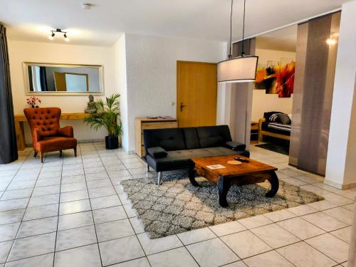 Spiegelberg Apartamento | Helle und geräumige Ferien- und Monteurwohnung nur für Sie allein AUjvari Vermietungen