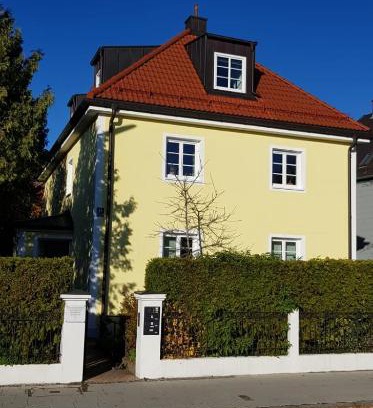 Ramersdorf Apartamento | Helle und ruhige Dachgeschosswohnung