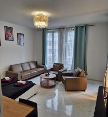 Hellersdorf Apartamento | Hellersdorf City