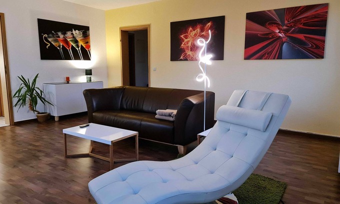 Brandenburg an der Havel Apartamento | Helles Apartment Über den Havel-gärten Karino