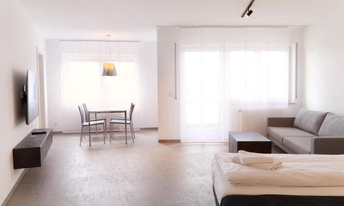 Wasseralfingen Apartamento | Helles & modernes Apartment am Karlsplatz