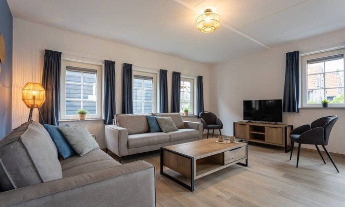 Ossenisse Casa | Hello Zeeland - vakantiewoning Knuitershoek 102