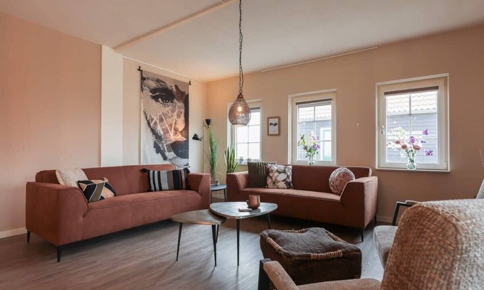 Ossenisse Casa | Hello Zeeland - vakantiewoning Knuitershoek 66