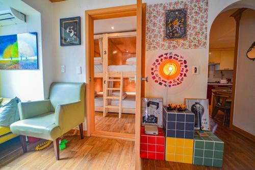 Yeonnam-dong Casa | Helloworld guesthouse