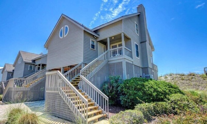 Topsail Beach Casa | HELSTETLER 3B: 2BR / 2. 5BA, capacidad para 6 personas frente al mar townhm Serenity Point Topsail Beach