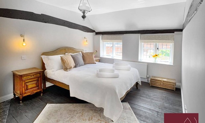 Henley-on-Thames Cabaña | Henley On Thames - Cottage,Open Plan, 2Bed